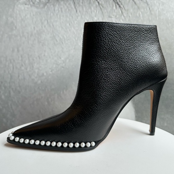 🌸KARL LAGERFELD🌸 Cyron Studded Leather Stiletto Booties Size:6 - Picture 5 of 10